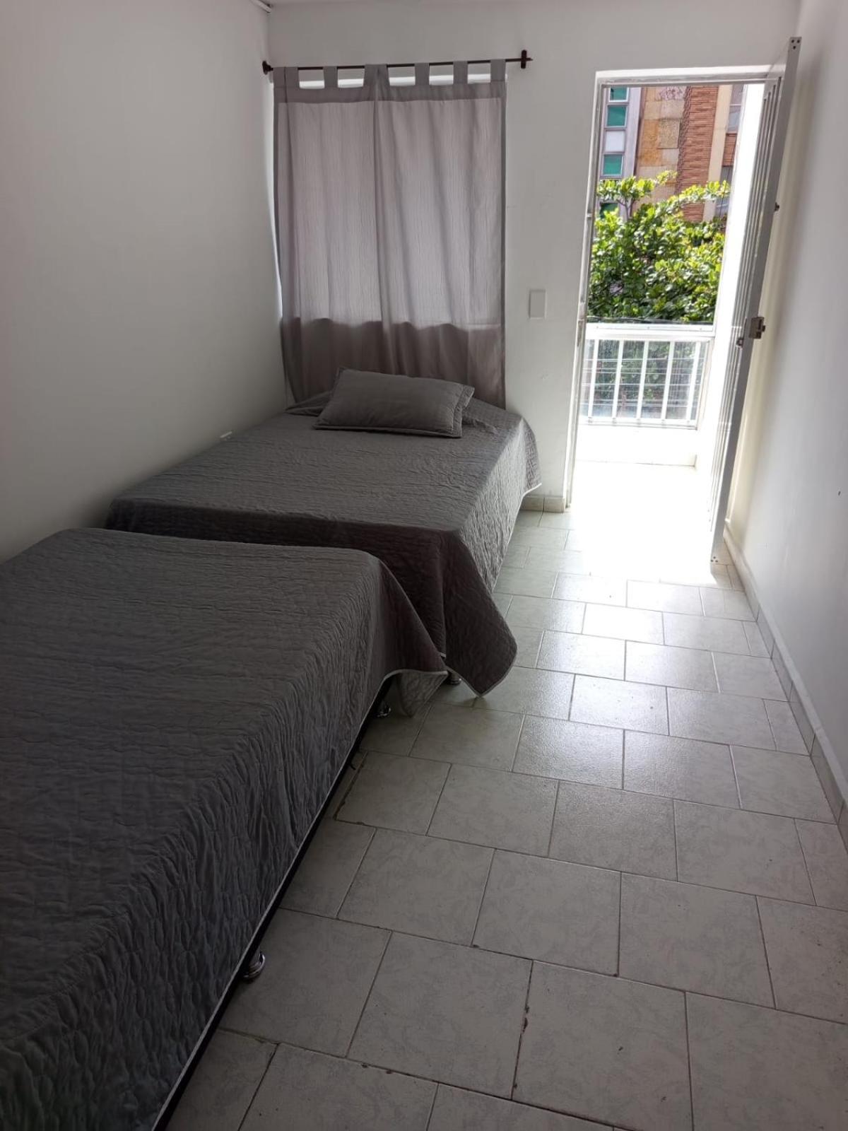 Cerca Estacion Floresta Apartamento