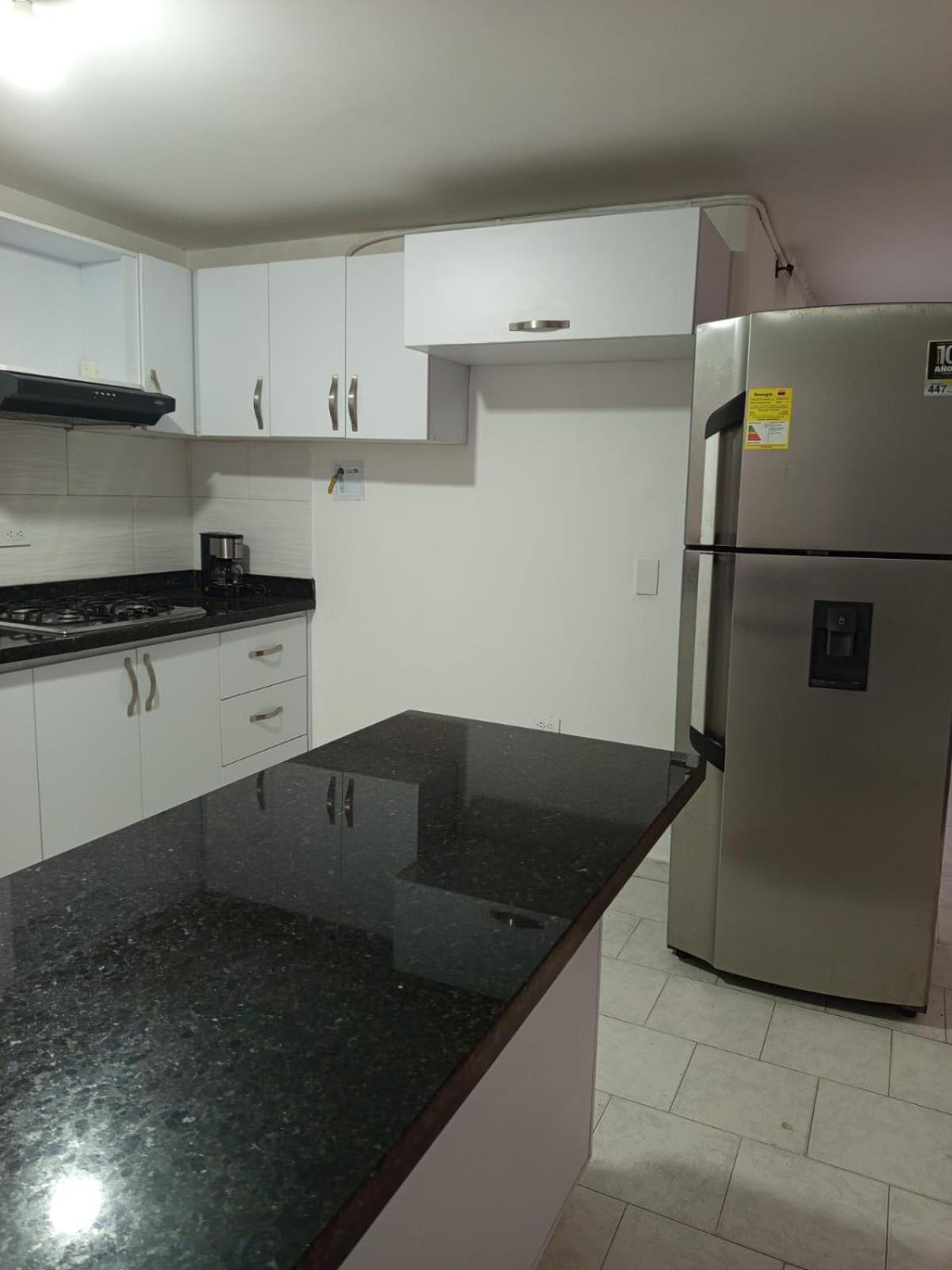 Cerca Estacion Floresta Apartamento *