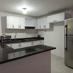 Apartamento Cerca Estacion Floresta