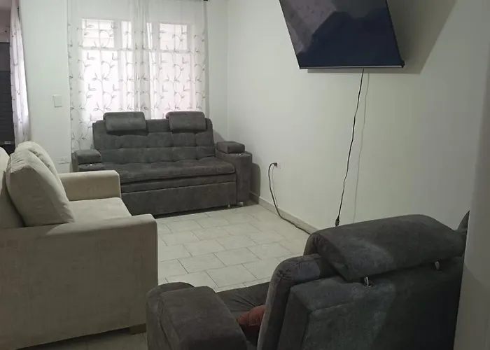 Apartamento Cerca Estacion Floresta