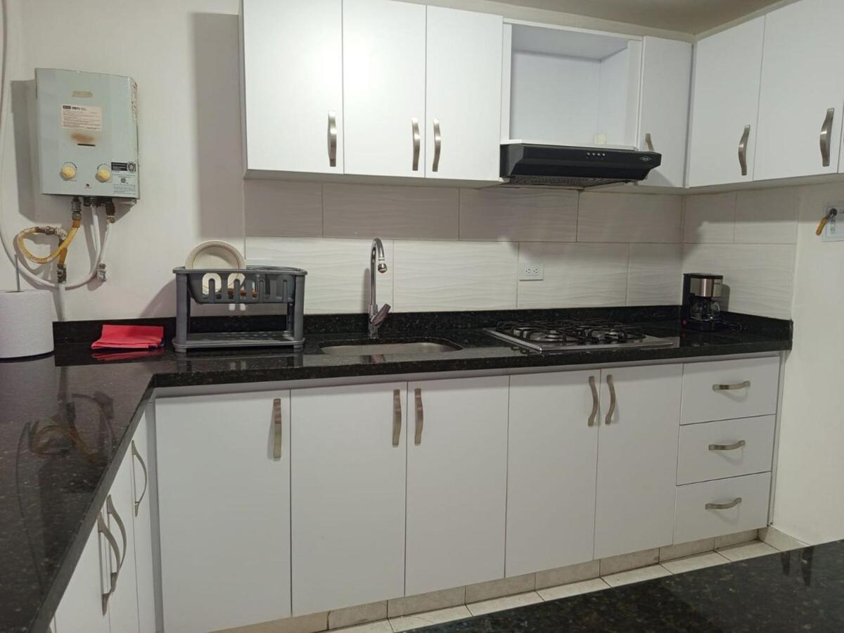 Apartamento Cerca Estacion Floresta