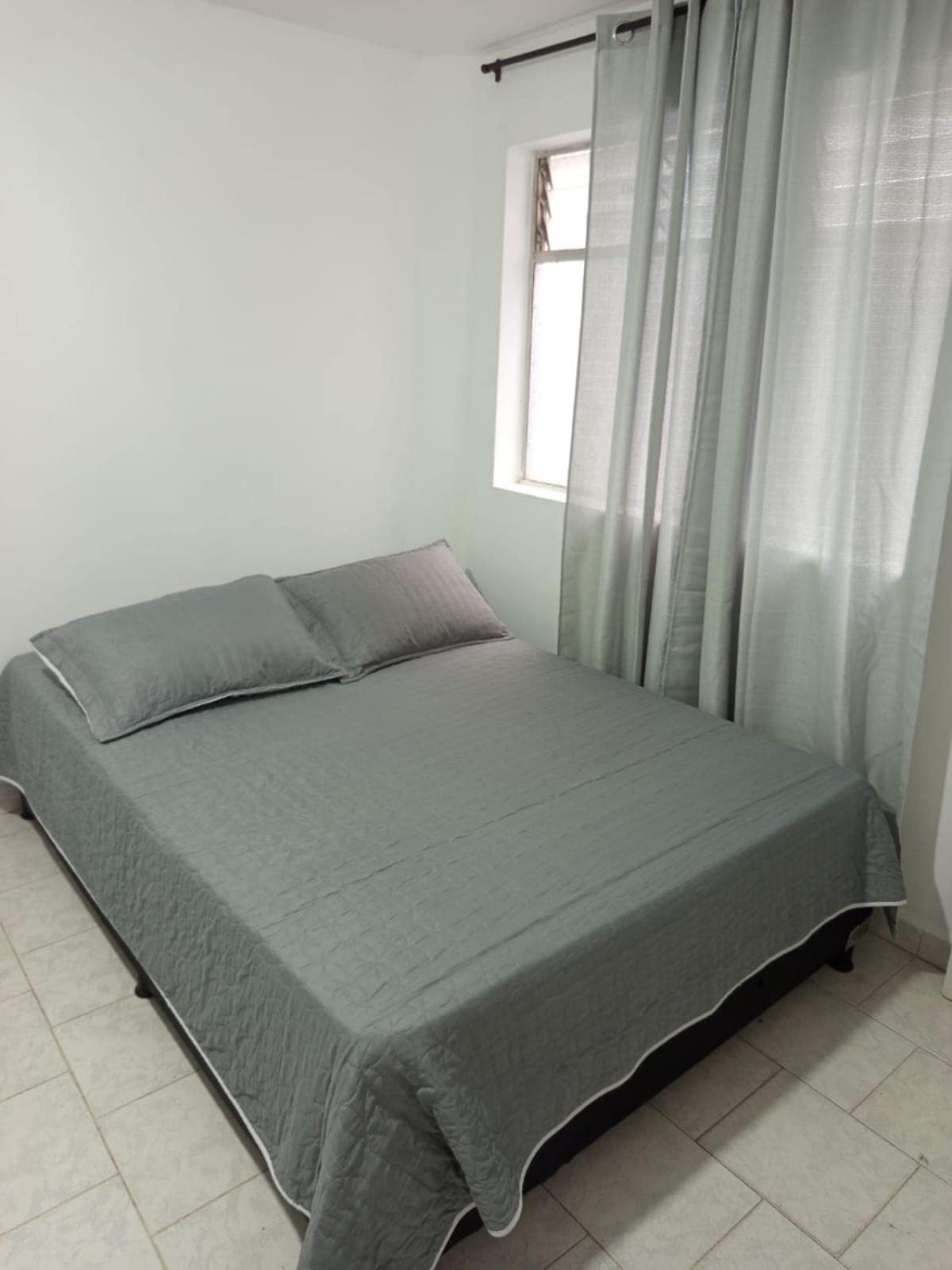 Apartamento Cerca Estacion Floresta *